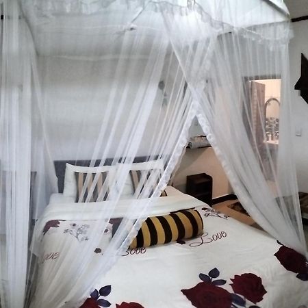Supipi Homestay Ella Eksteriør billede